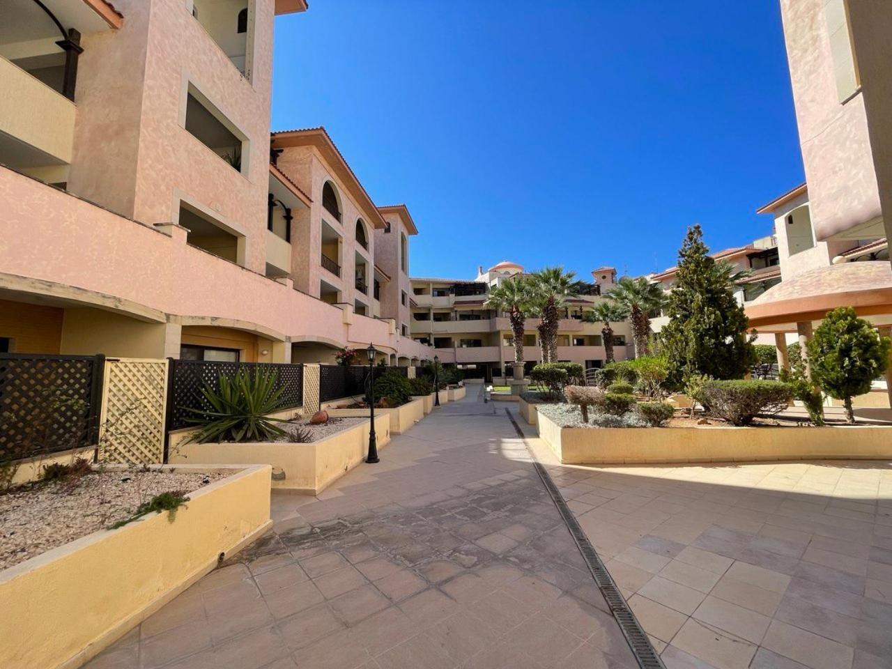 Queens Gardens Paphos Exterior photo